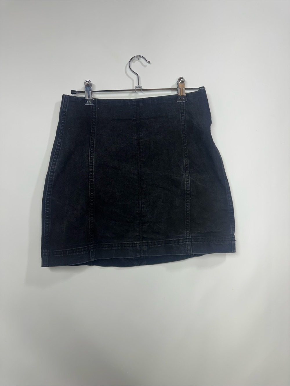 Wild Fable Women’s Size 2 Black Denim Mini Skirt High Rise Back Zip Y2K